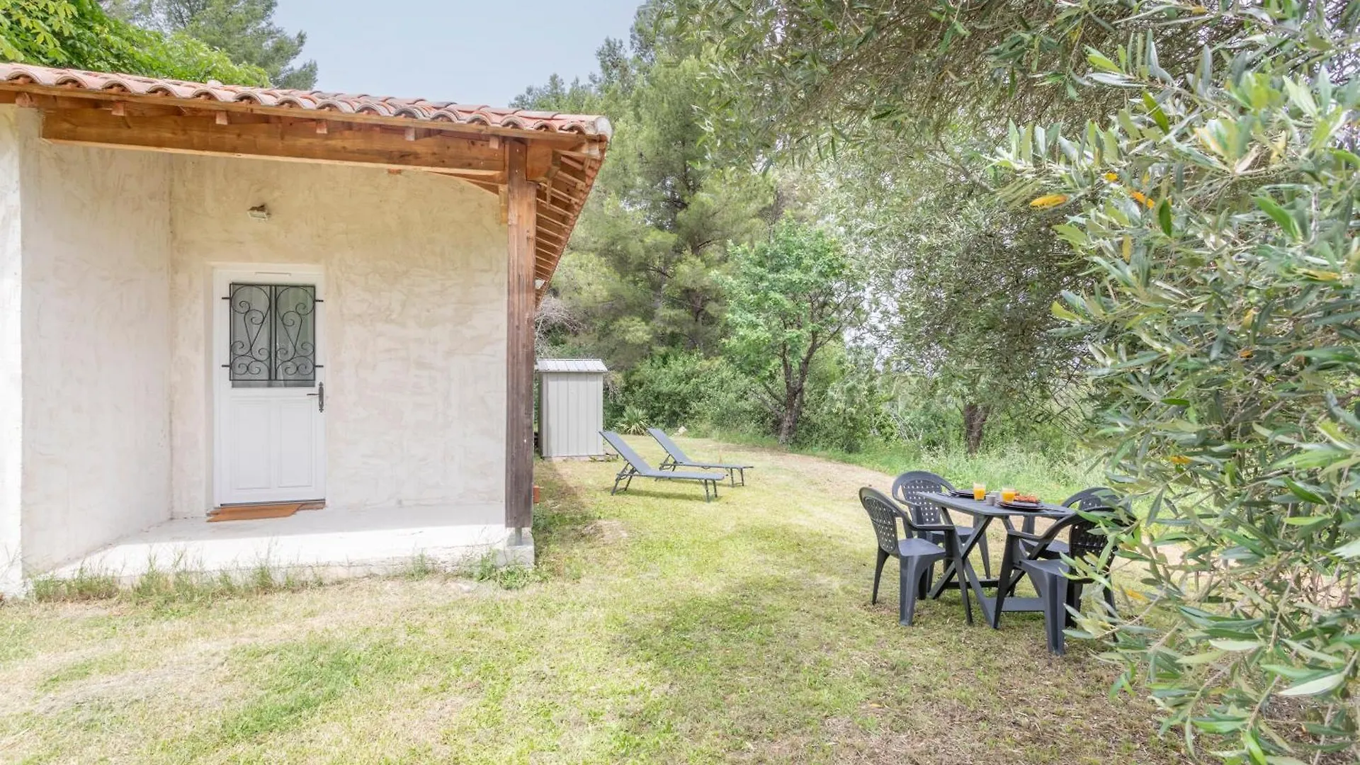 Maisonnette Avec Petit Jardin Apartment Aix-en-Provence 0*,  France